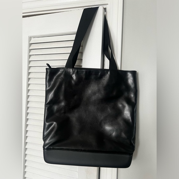 MOLESKINE Black Tote Shoulder Bag Office Travel Minimalist Career Organization‎ - Picture 1 of 6